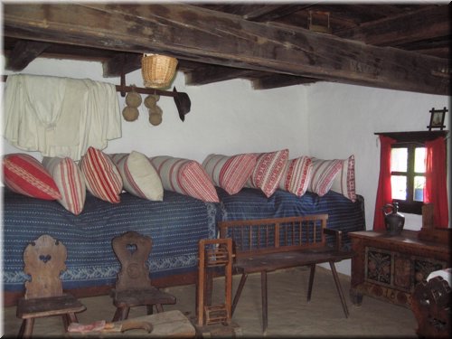 43Szenna, Falumzeum.jpg